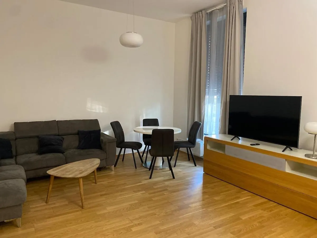 Apartment Holesovice Parking Prague 0*,  Czech Republic